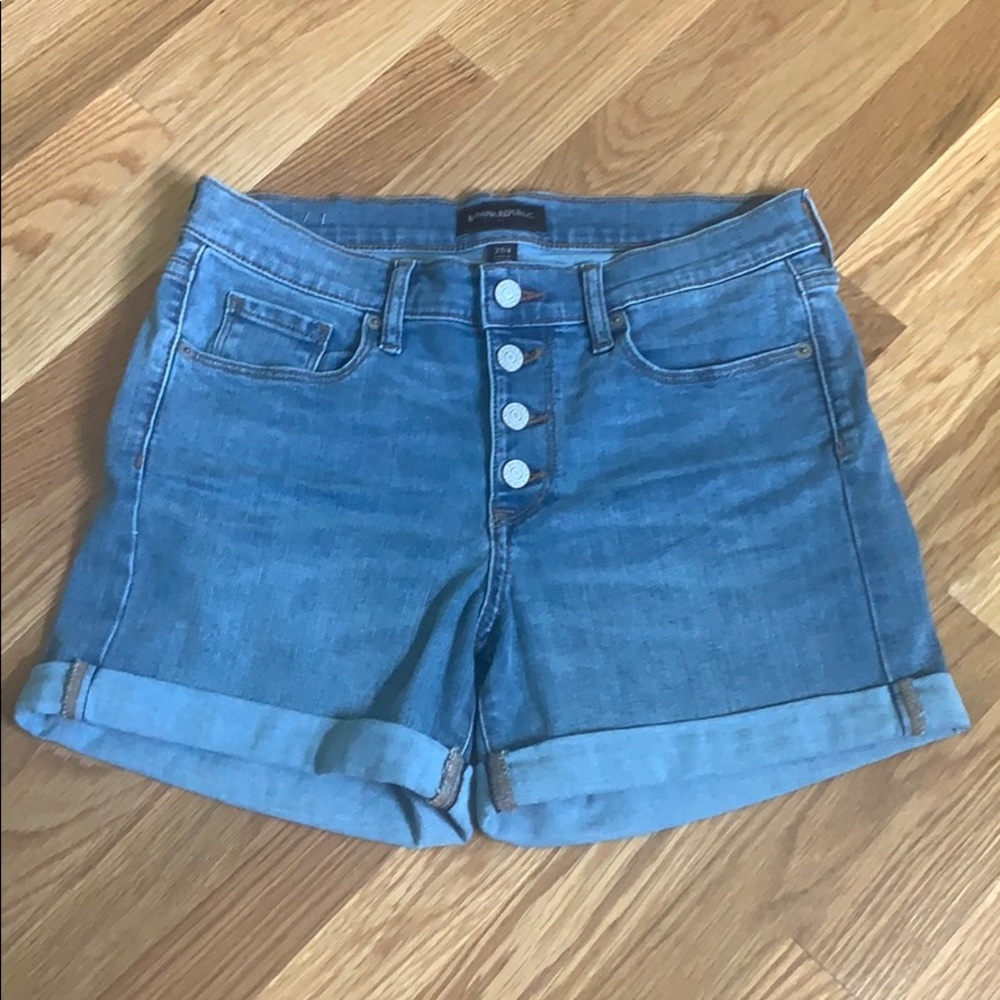 BANANA REPUBLIC High Waist Button Fly Shorts sz 4